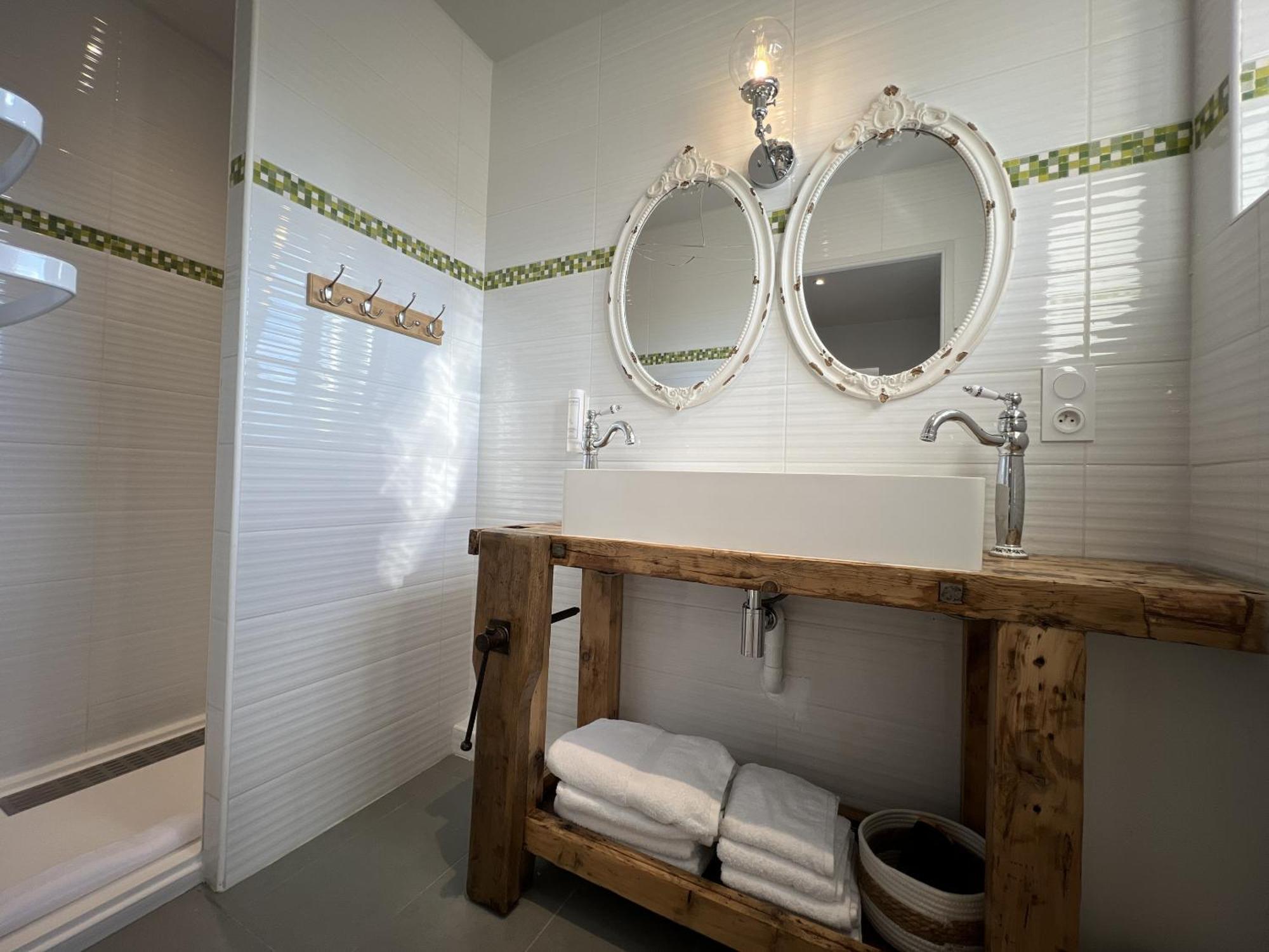 Babolene Shabby Suite Villefranche-de-Rouergue Ngoại thất bức ảnh